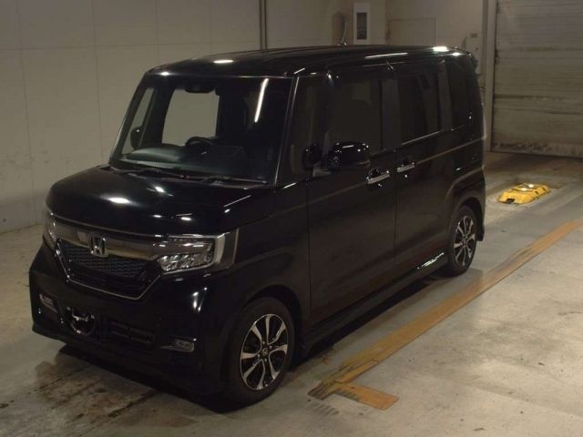 3081 Honda N box JF3 2018 г. (TAA Kyushu)